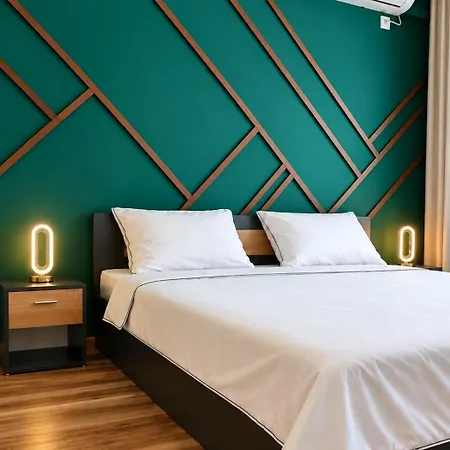 Divine Place Apartment *